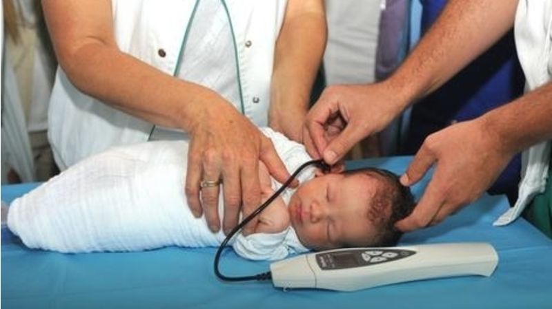 Utvrđeno je da beba Nemanja u užičkom porodilištu dobro čuje, foto: M. Cvetković