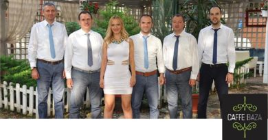 Orkestar STARI GRAD svakog petka u CAFFEU BAZA Orkestar STARI GRAD svakog petka u CAFFEU BAZA