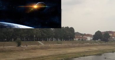 Javno astronomsko posmatranje Meseca na Gradskom bedemu Javno astronomsko posmatranje Meseca na Gradskom bedemu
