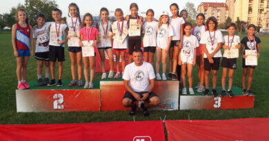 Ređaju se medalje: Novi uspesi članova AK „ČAAK“ Ređaju se medalje: Novi uspesi članova AK „ČAAK“