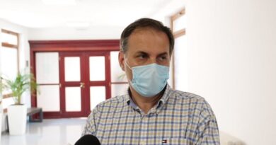 Dr Tošić: Podaci o broju zaraženih se menjaju iz sata u sat Dr Tošić: Podaci o broju zaraženih se menjaju iz sata u sat