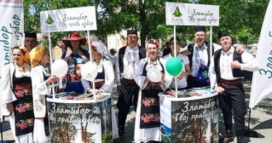 ZAPAŽENE PROMOCIJE ZLATIBORA U GRADOVIMA ŠIROM SRBIJE ZAPAŽENE PROMOCIJE ZLATIBORA U GRADOVIMA ŠIROM SRBIJE