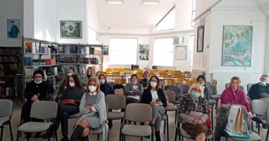PROMOVISAN PRIRUČNIK ZA ŠKOLSKE BIBLIOTEKARE PROMOVISAN PRIRUČNIK ZA ŠKOLSKE BIBLIOTEKARE
