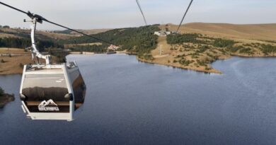 GOLD GONDOLA NEĆE RADITI 0D 9.MAJA DO 20.JUNA GOLD GONDOLA NEĆE RADITI 0D 9.MAJA DO 20.JUNA