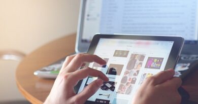 7 KORISNIH STVARI KOJE MOŽETE ZAHVALJUJUĆI INTERNETU 7 KORISNIH STVARI KOJE MOŽETE ZAHVALJUJUĆI INTERNETU